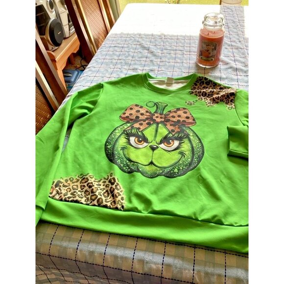 Grinch Unlined Sweatshirt - Picture 1 of 3